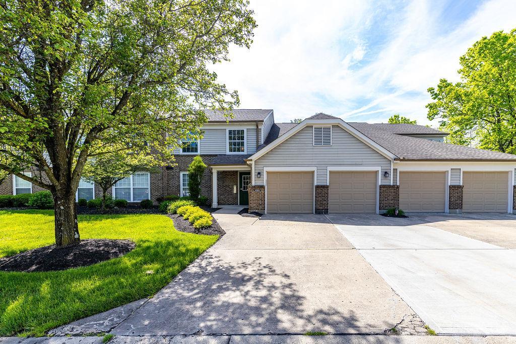 4401 North Point 303