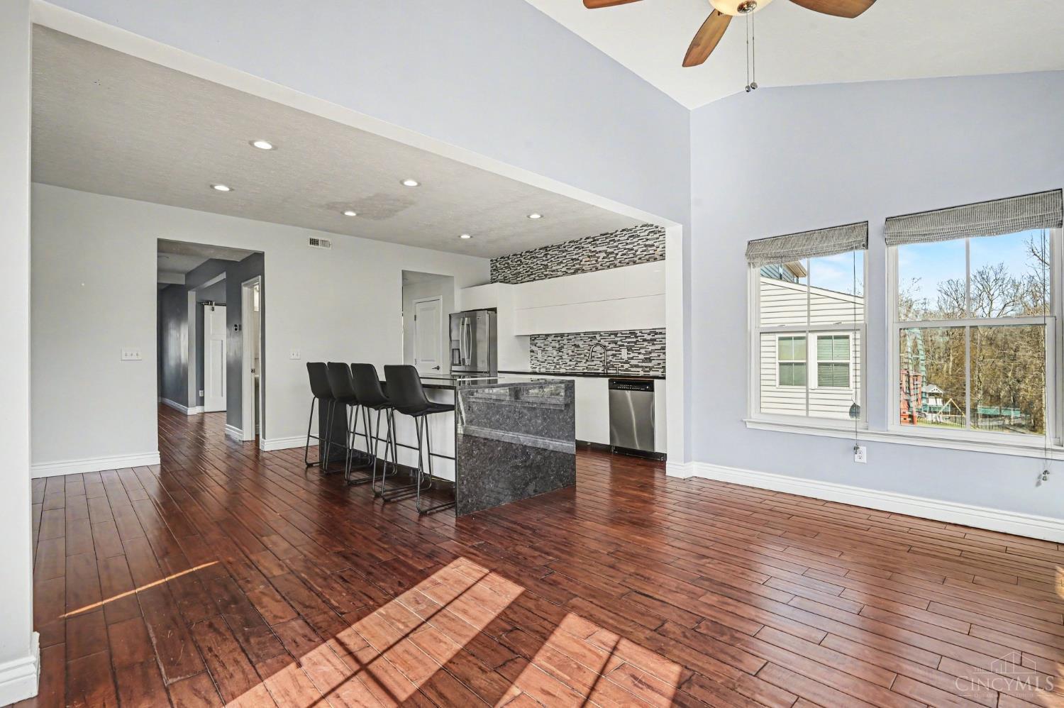 329 Stone Ridge Boulevard