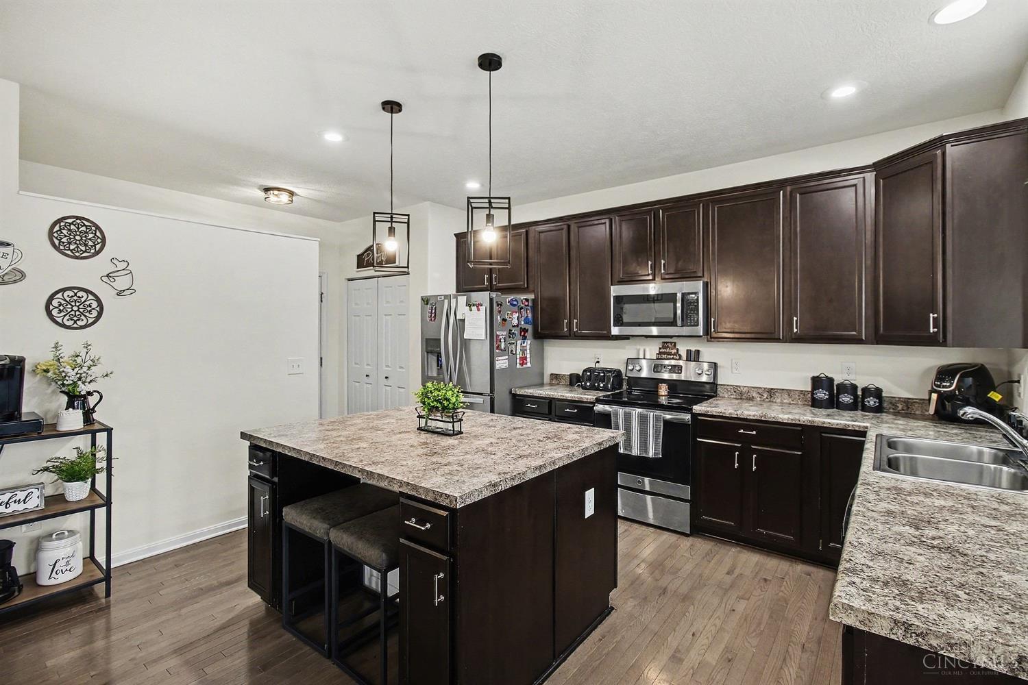 5056 Mary Louise Court