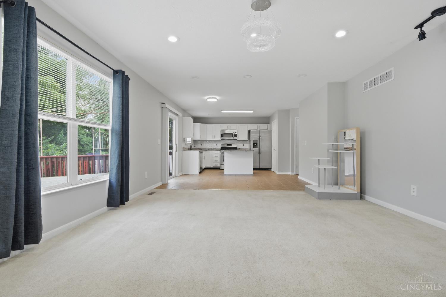 1353 Crotty Court