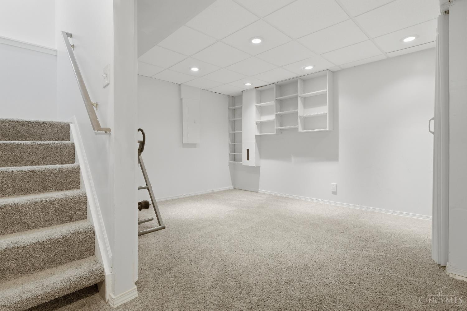 1353 Crotty Court