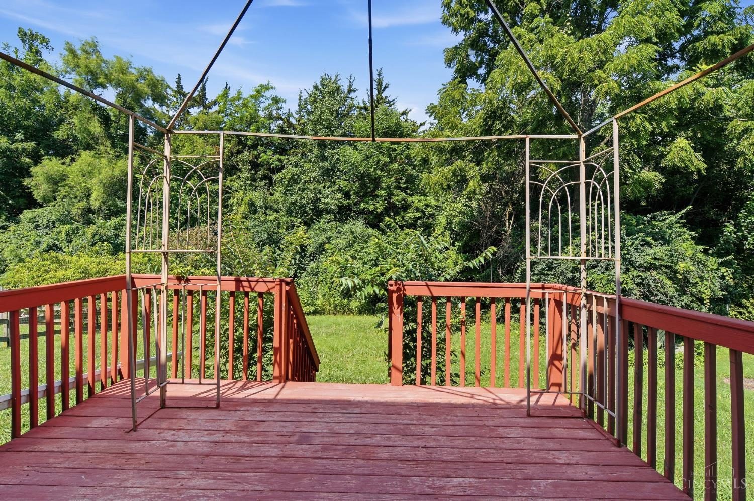 1353 Crotty Court