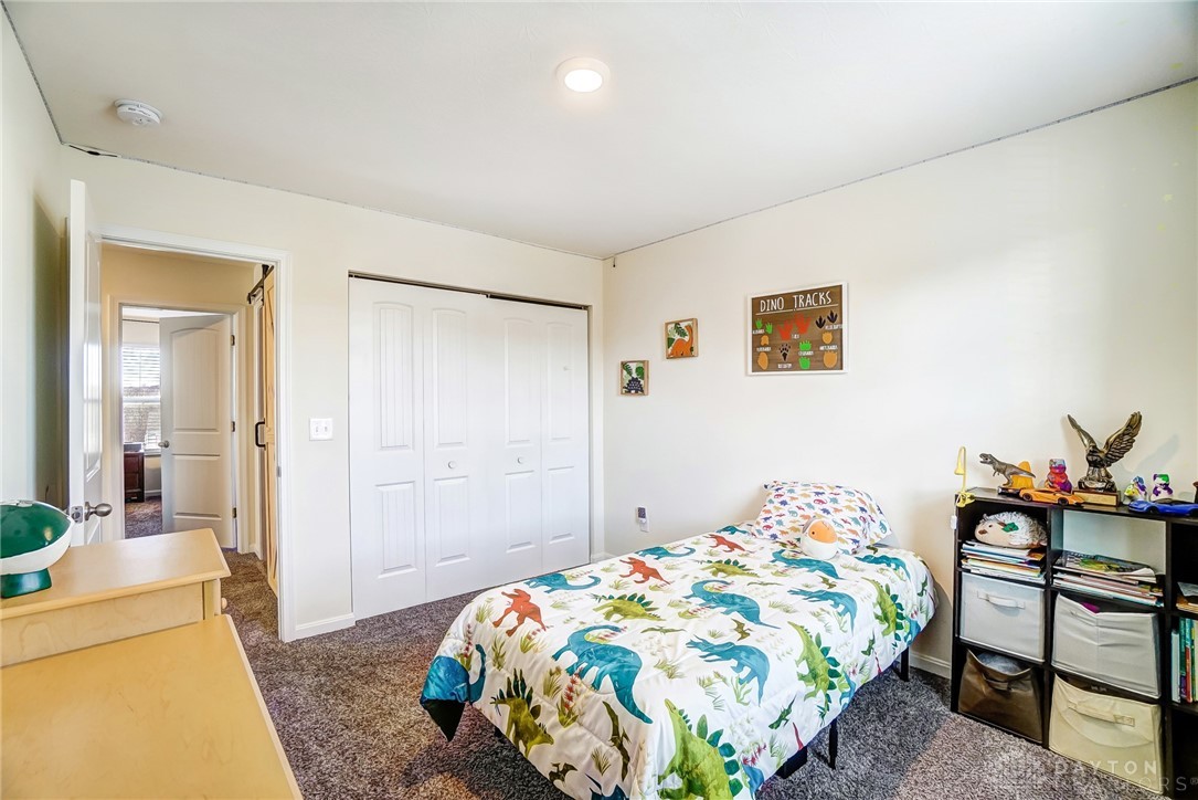 4944 Mary Louise Court