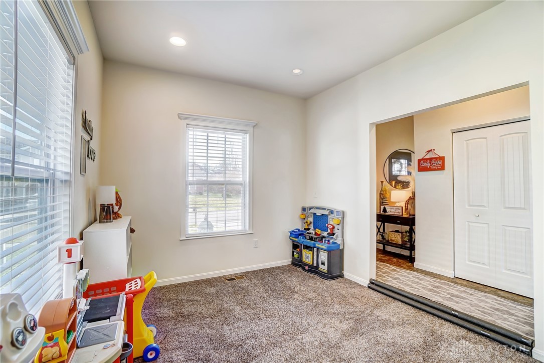 4944 Mary Louise Court