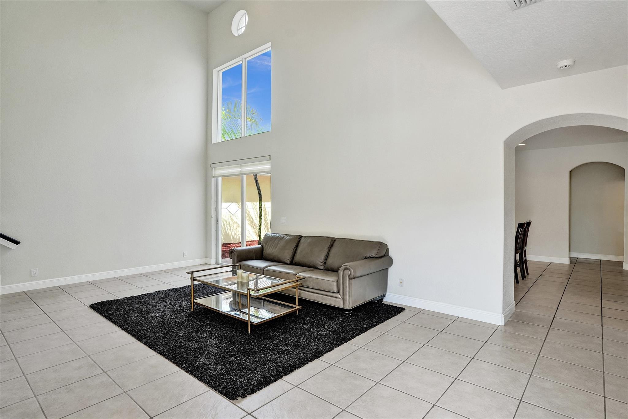 5872 NW 120th ave