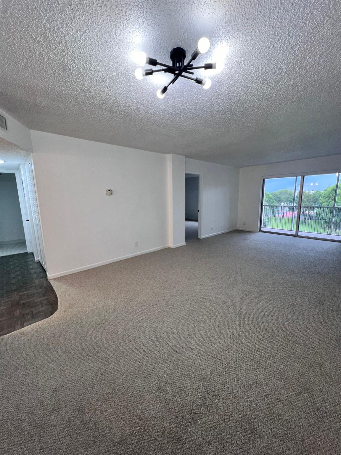 8735 Ramblewood Dr 513