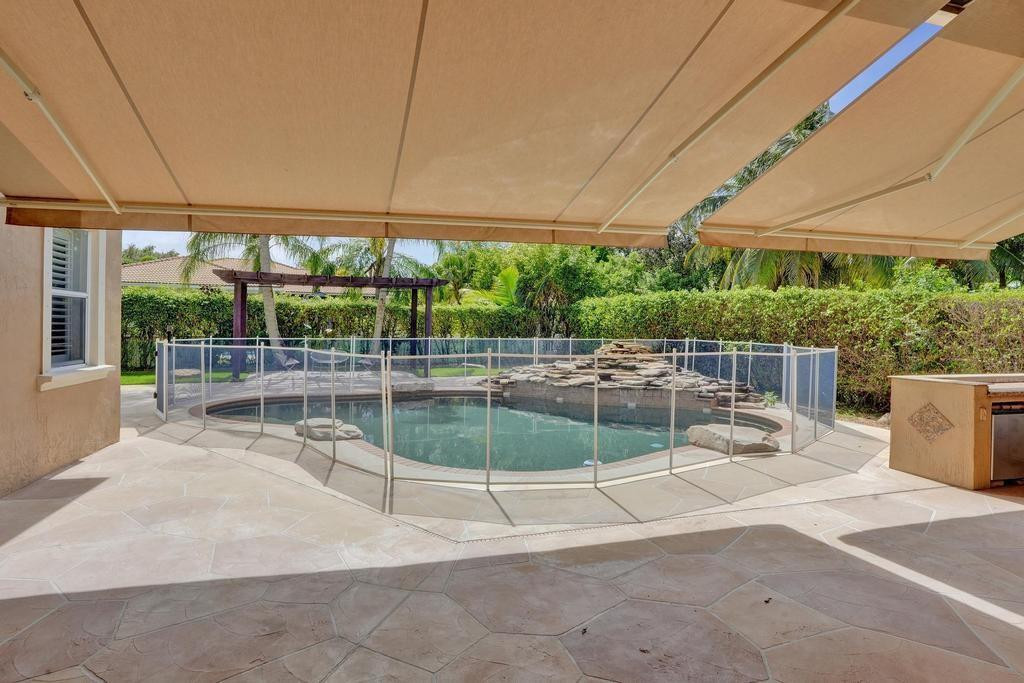 12258 NW 49th St