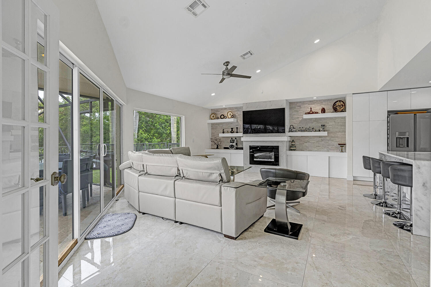 20532 Sausalito Drive