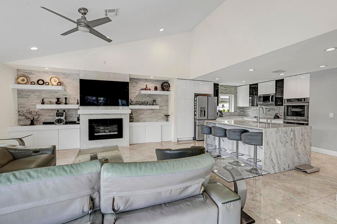 20532 Sausalito Drive