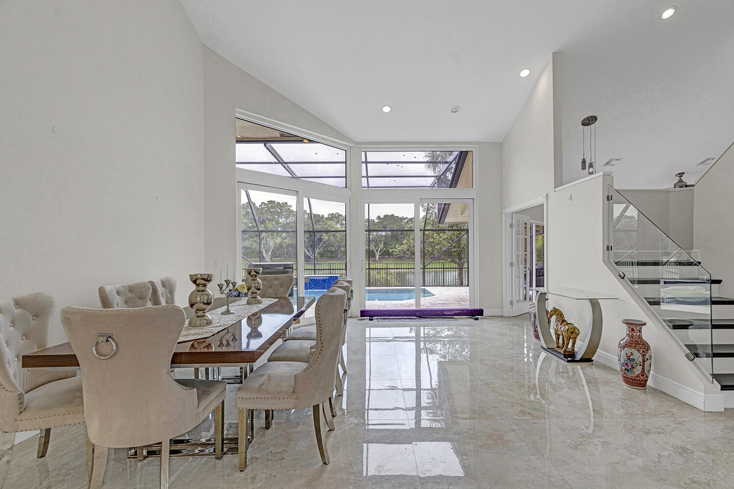 20532 Sausalito Drive