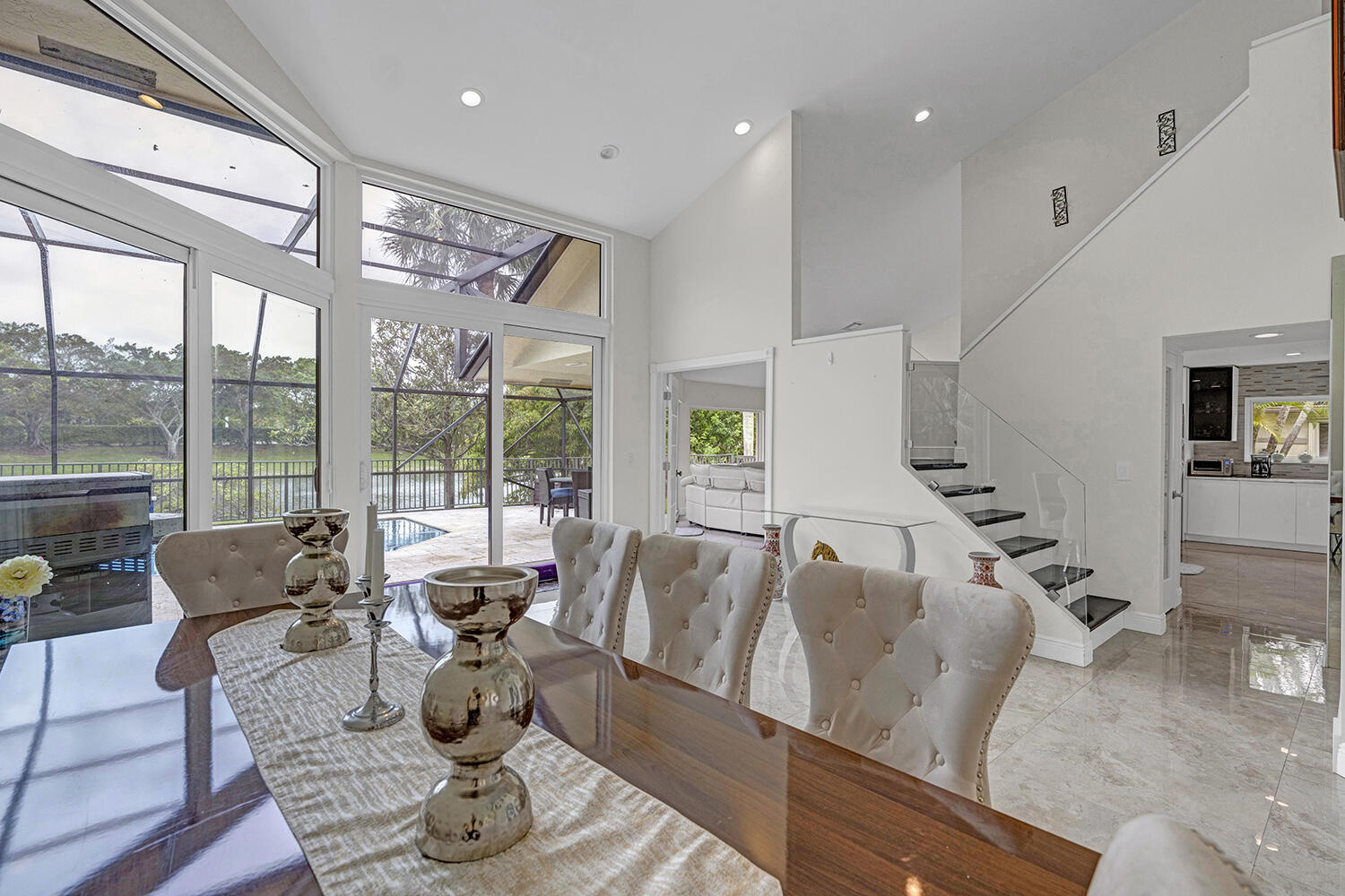 20532 Sausalito Drive