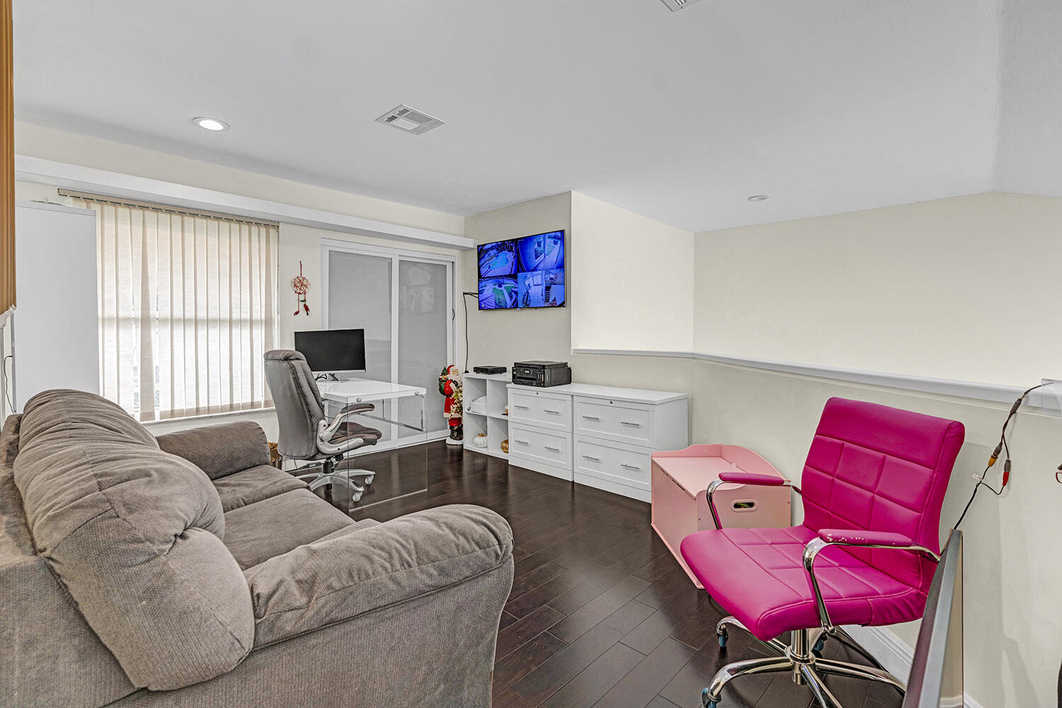 20532 Sausalito Drive