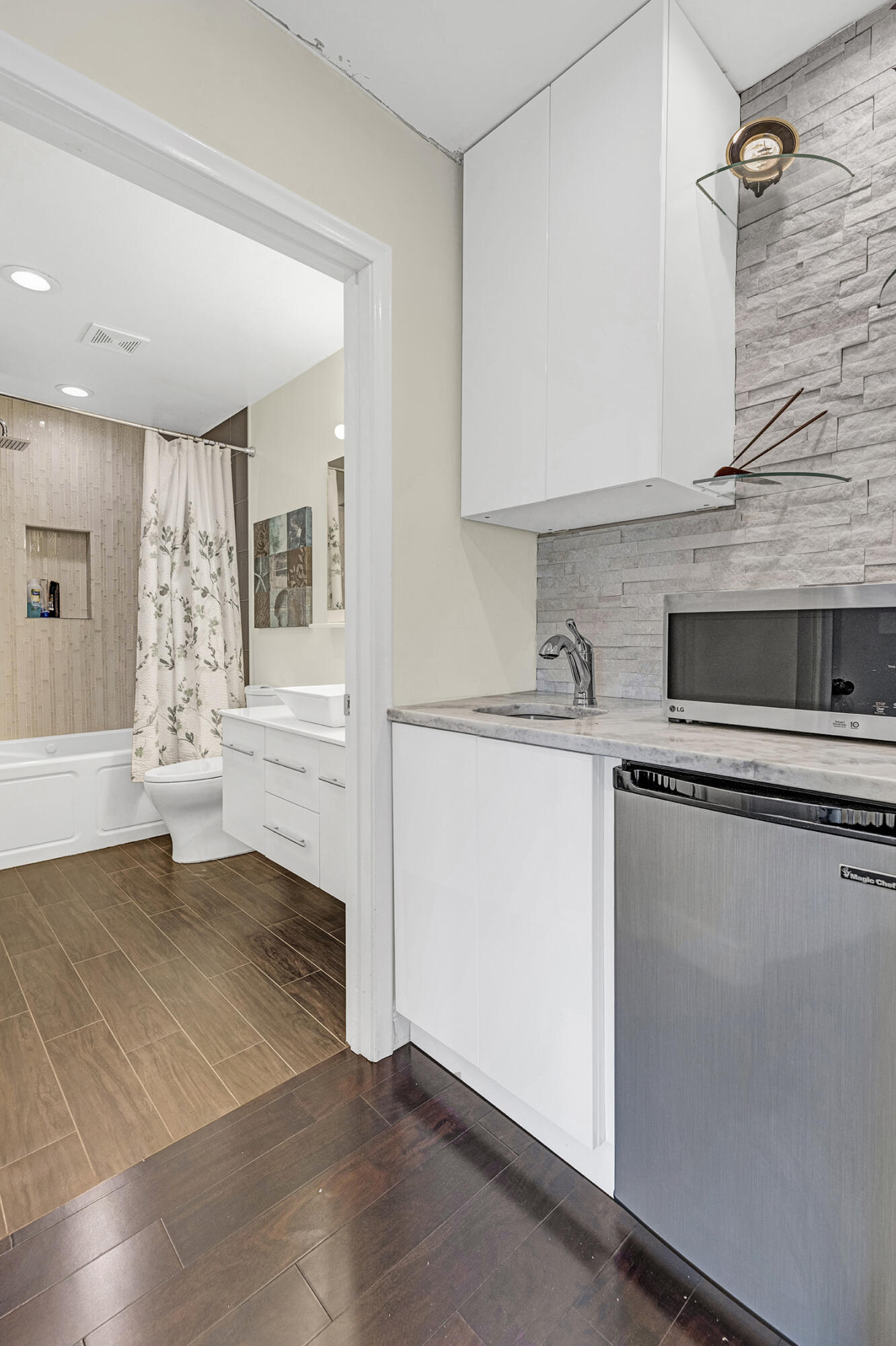 20532 Sausalito Drive