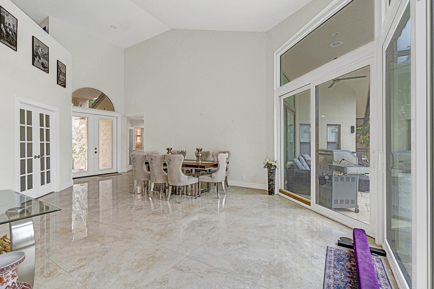 20532 Sausalito Drive