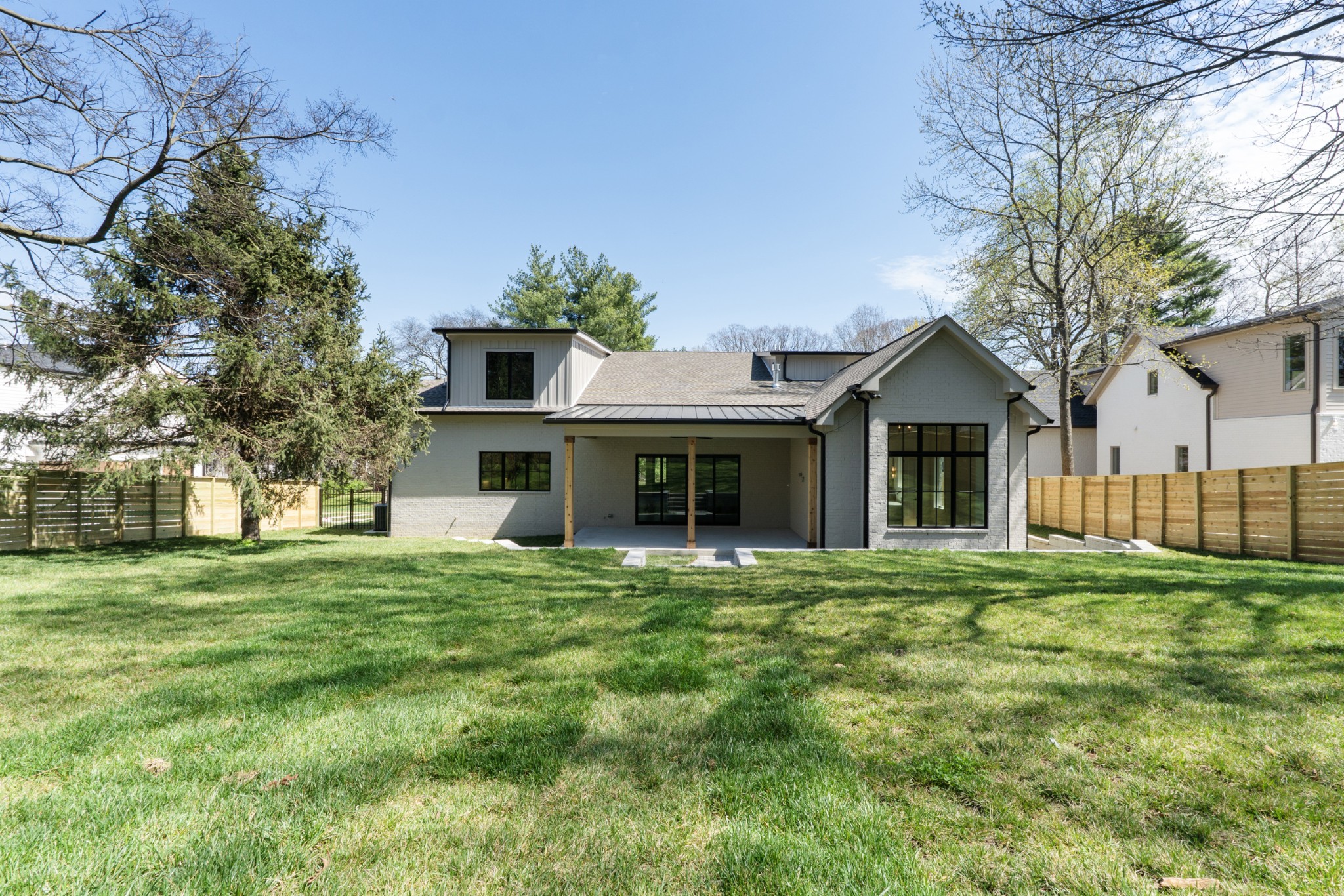 3605 Rainbow Pl