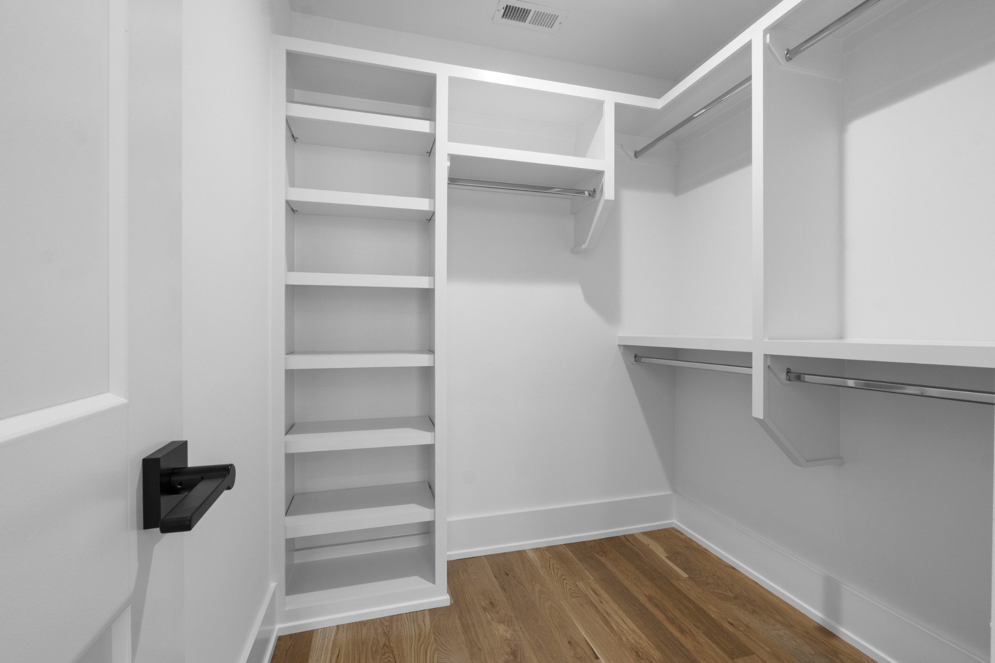 3605 Rainbow Pl