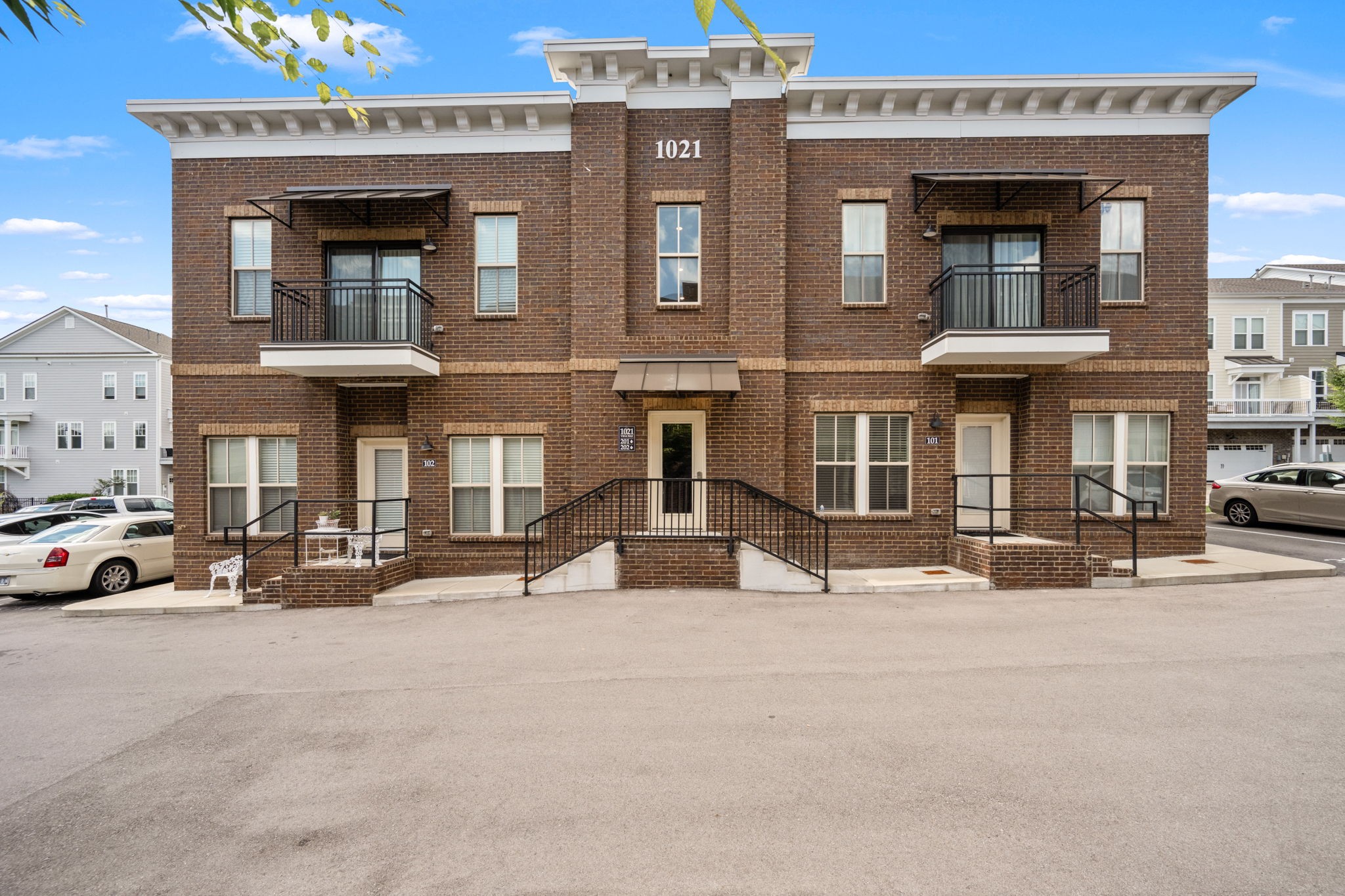 1021 Vida Way Unit: 202