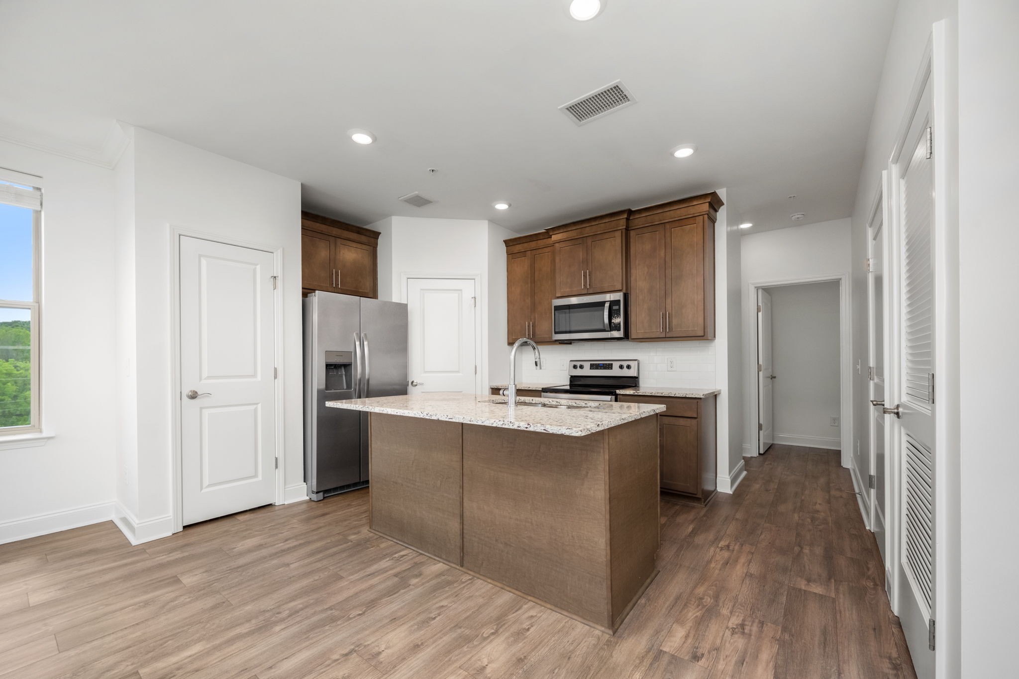 1021 Vida Way Unit: 202