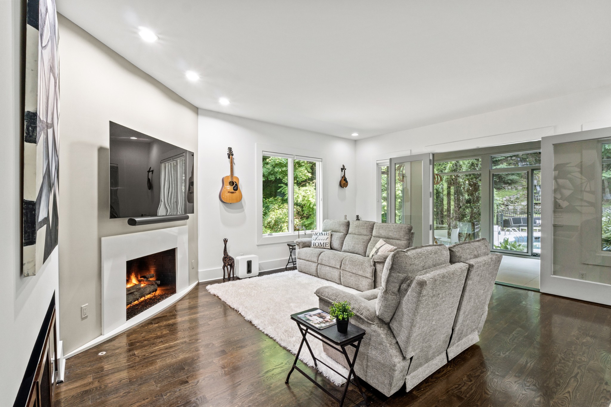 31 Annandale