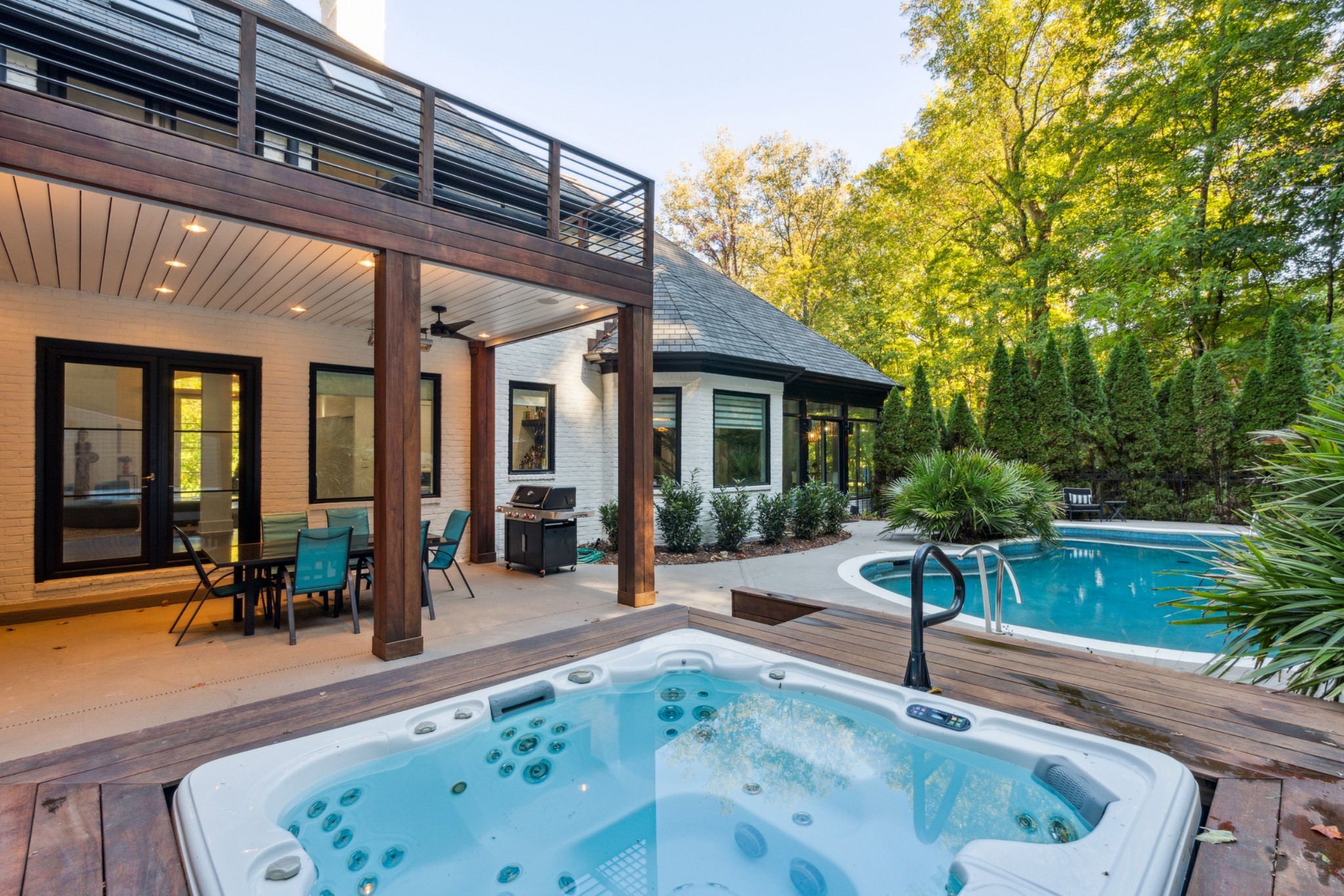 31 Annandale