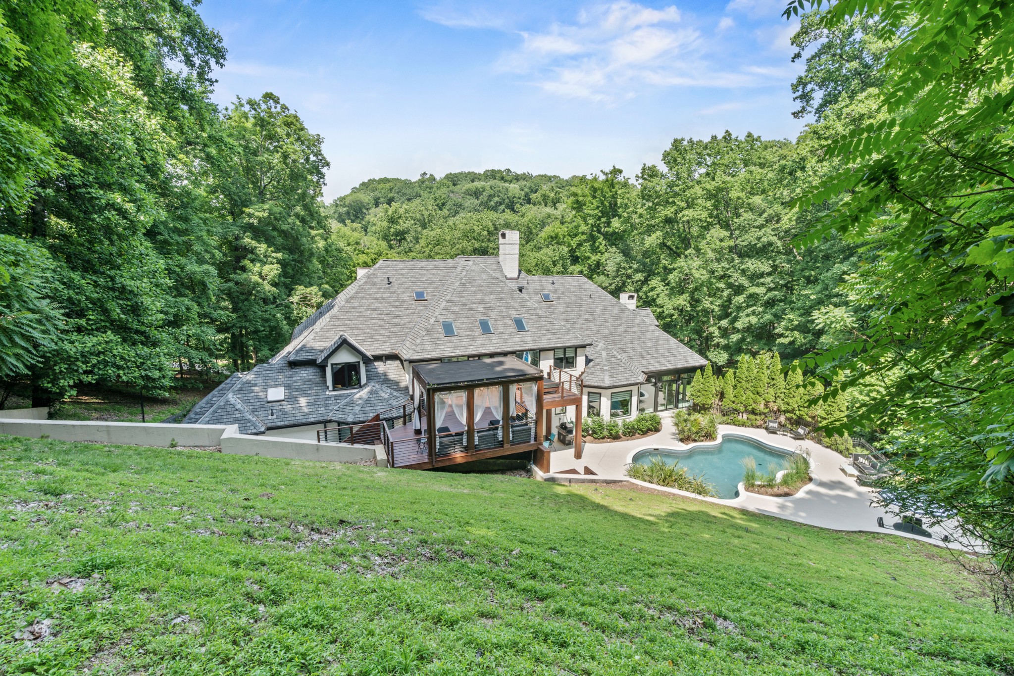 31 Annandale