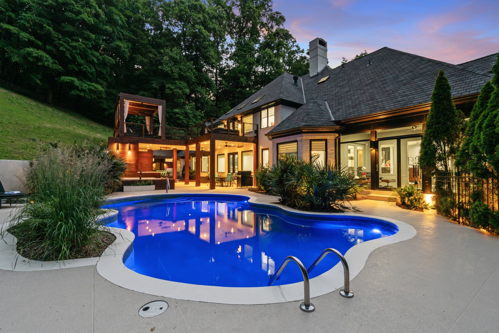 31 Annandale