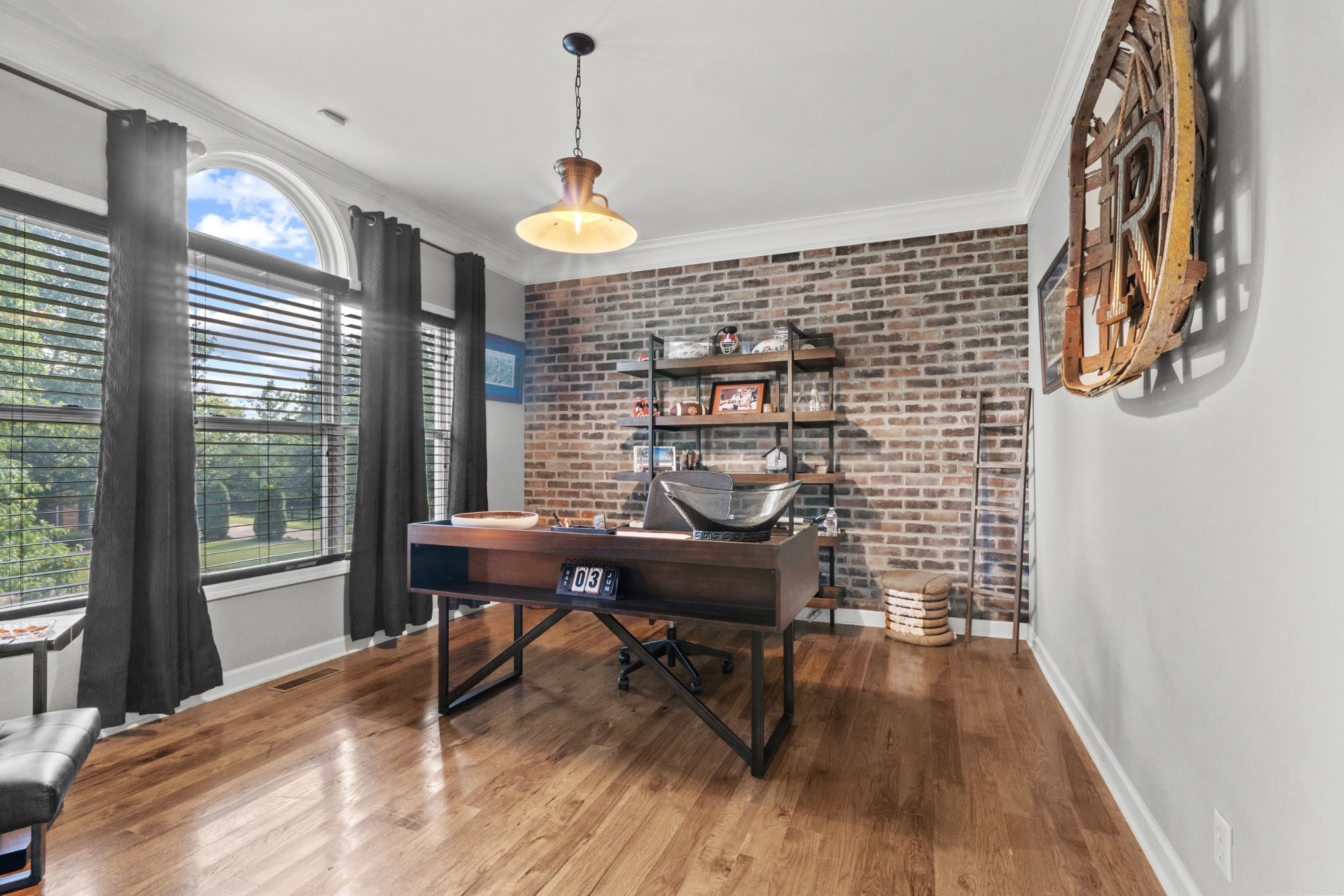 1007 Island Brook Dr