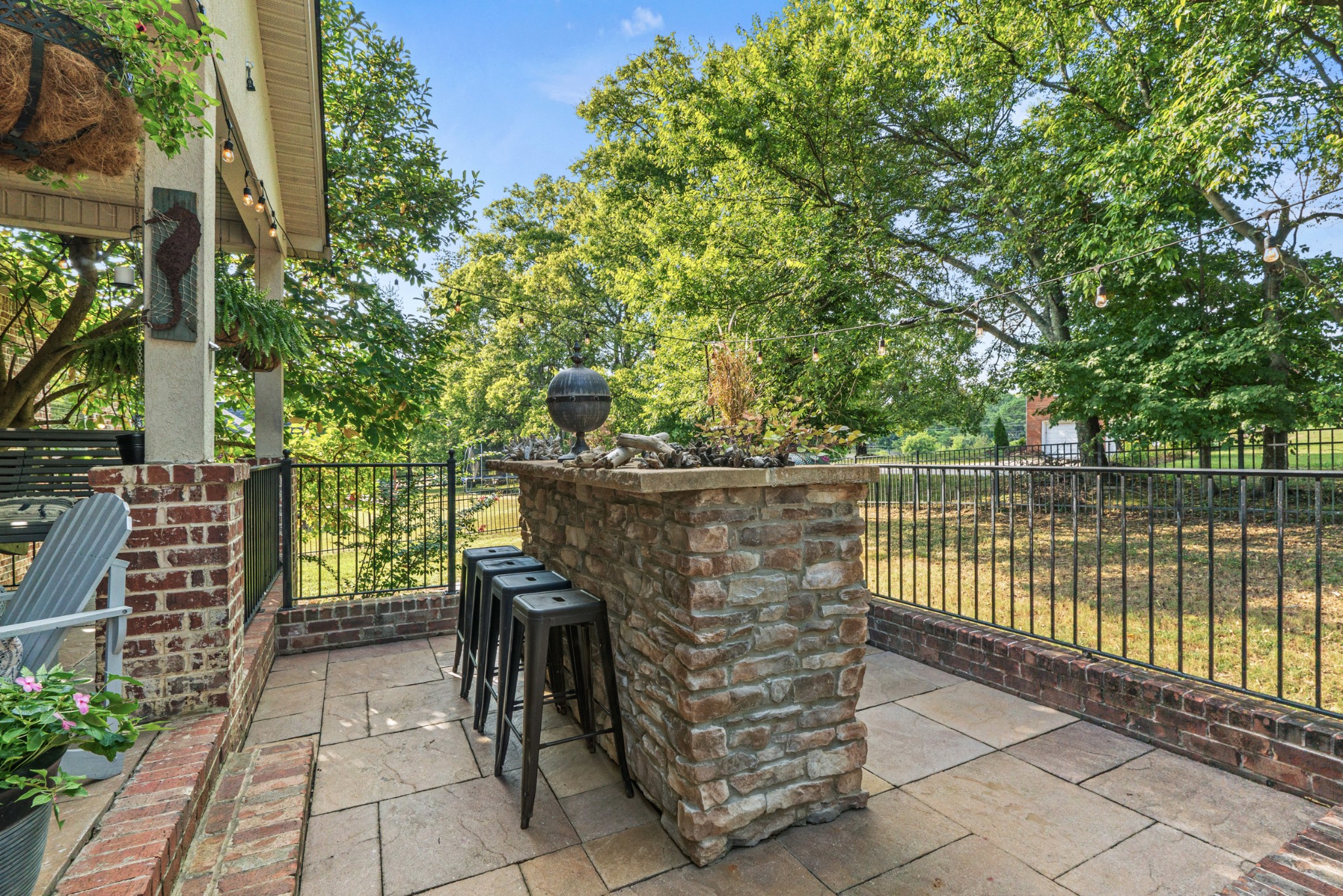 1007 Island Brook Dr