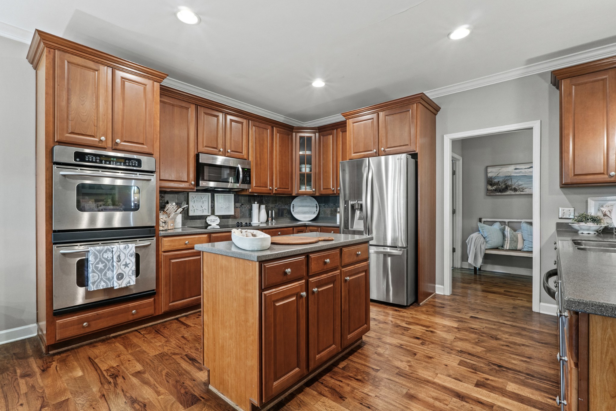 1007 Island Brook Dr