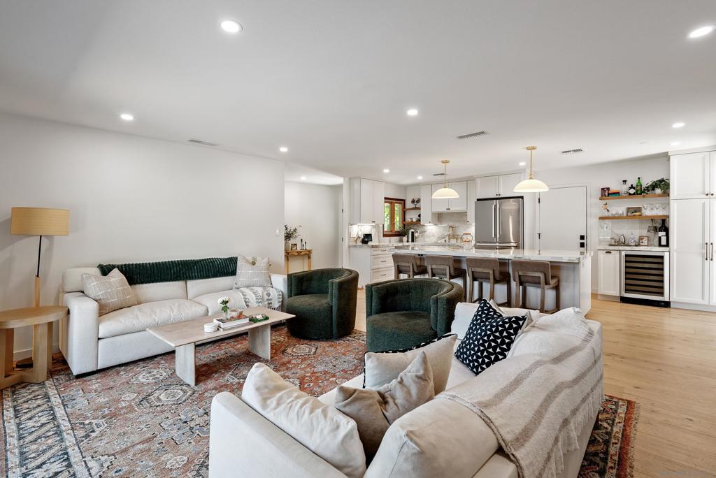 1714 Highland Park Dr