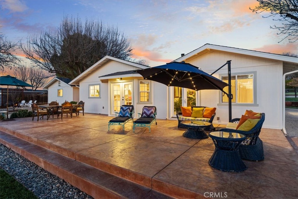 4455 Whispering Oak Way