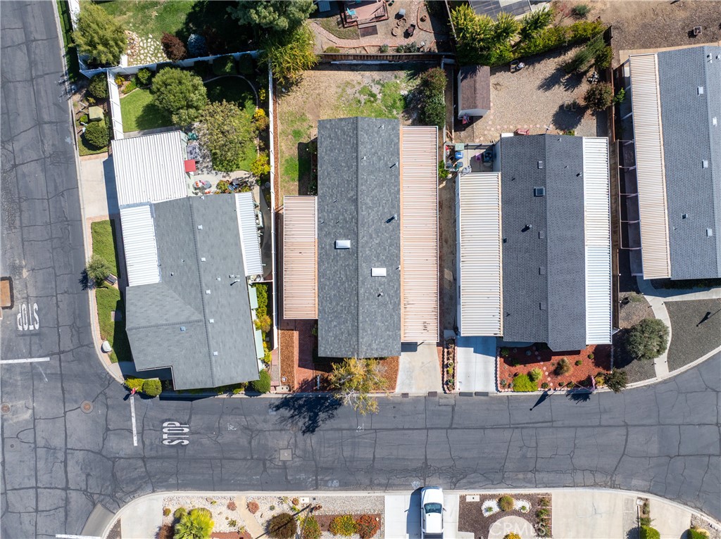 4 Dove Court