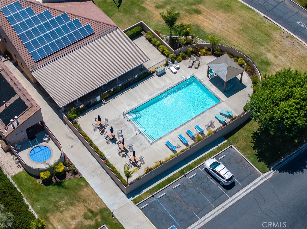 4 Dove Court