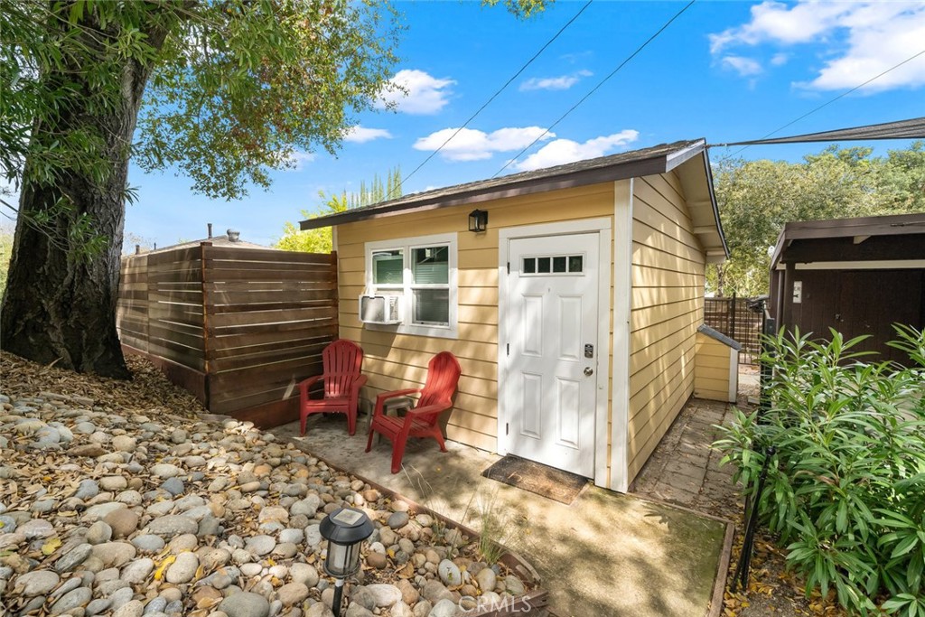 104 16th Street
