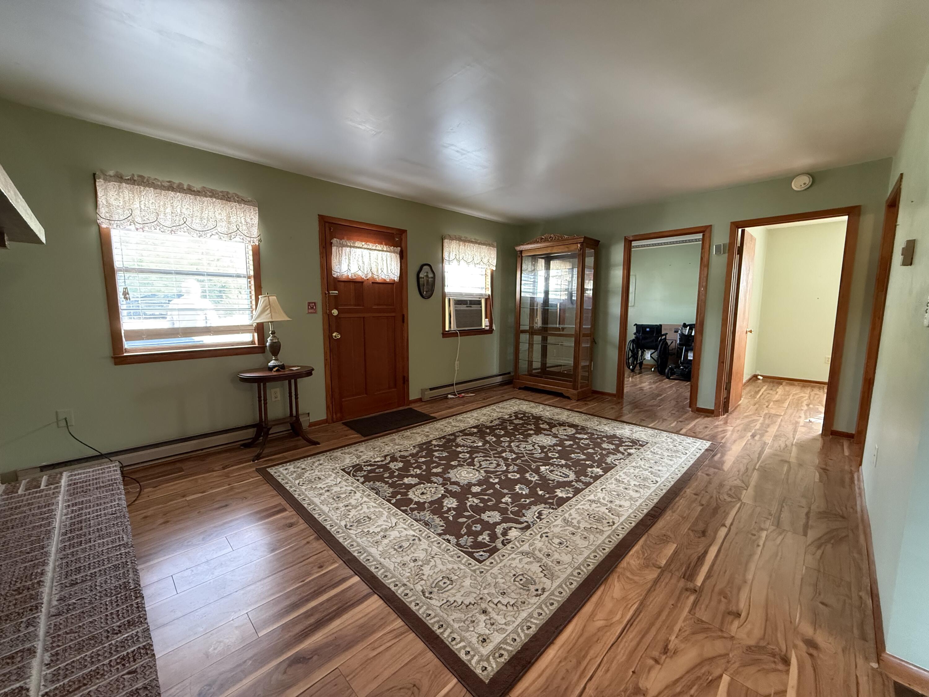 82 E Daisy Lane, DeFuniak Springs