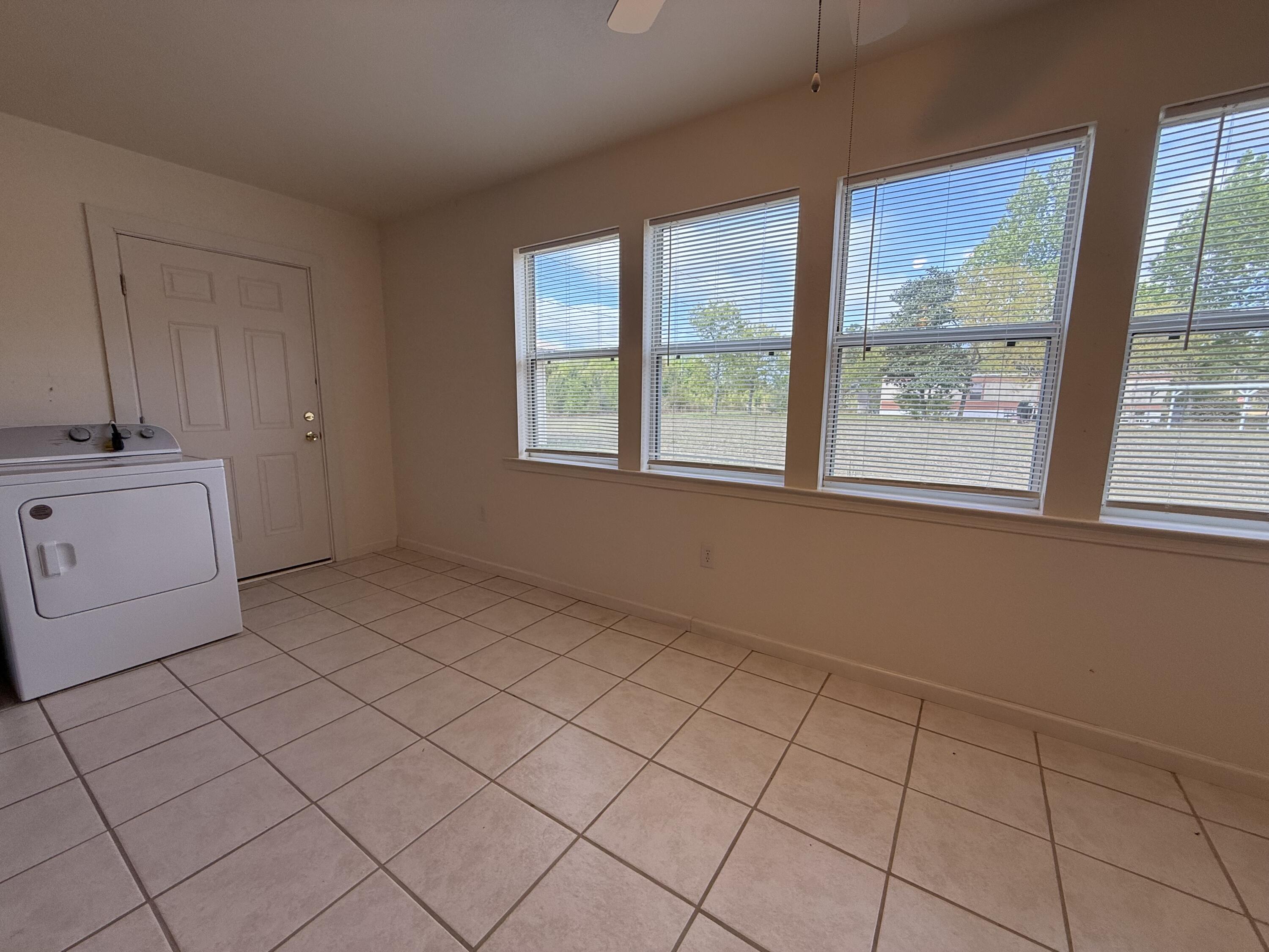 82 E Daisy Lane, DeFuniak Springs