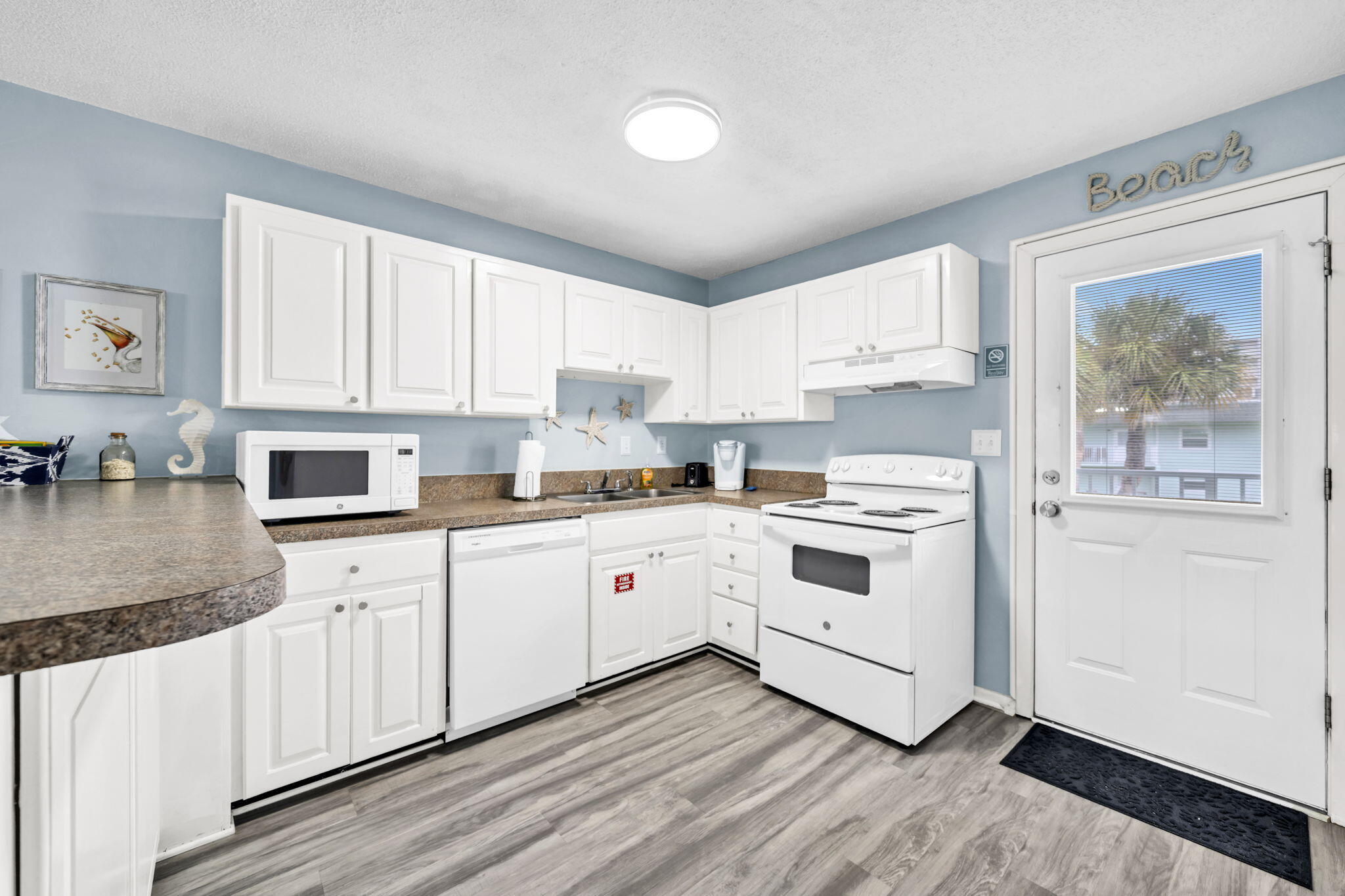 885 Santa Rosa Boulevard Unit 203-C