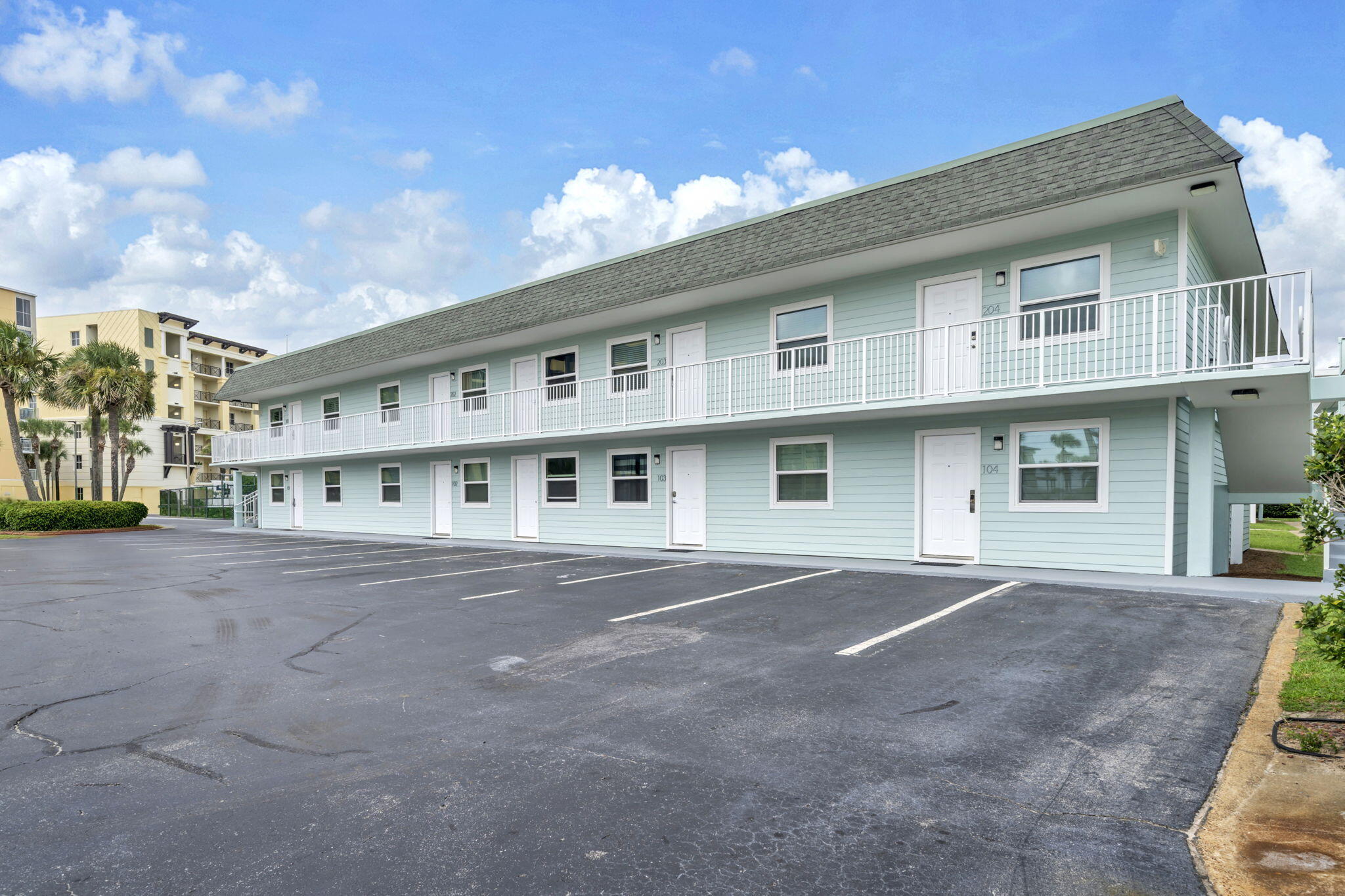 885 Santa Rosa Boulevard Unit 203-C