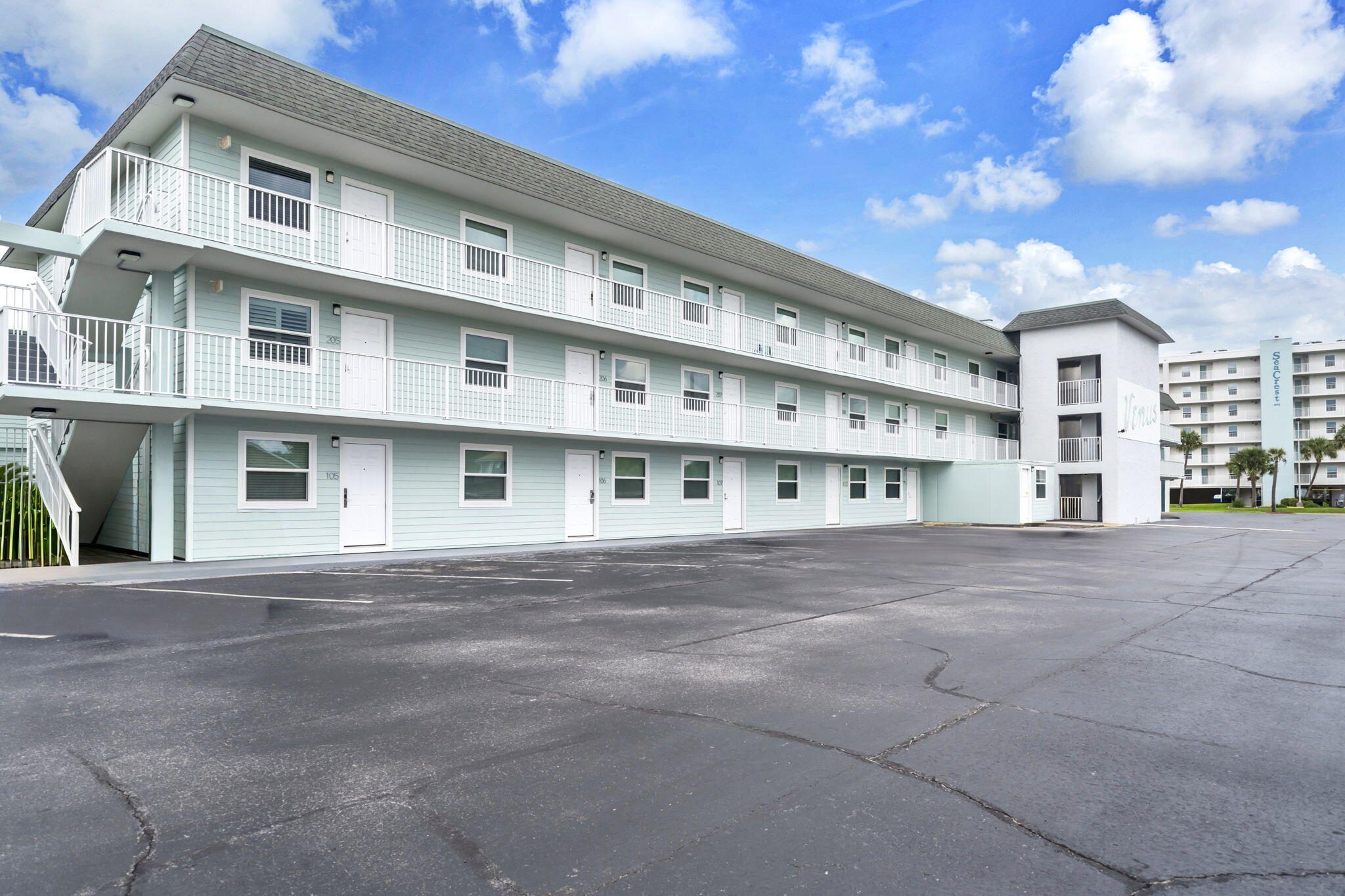 885 Santa Rosa Boulevard Unit 203-C