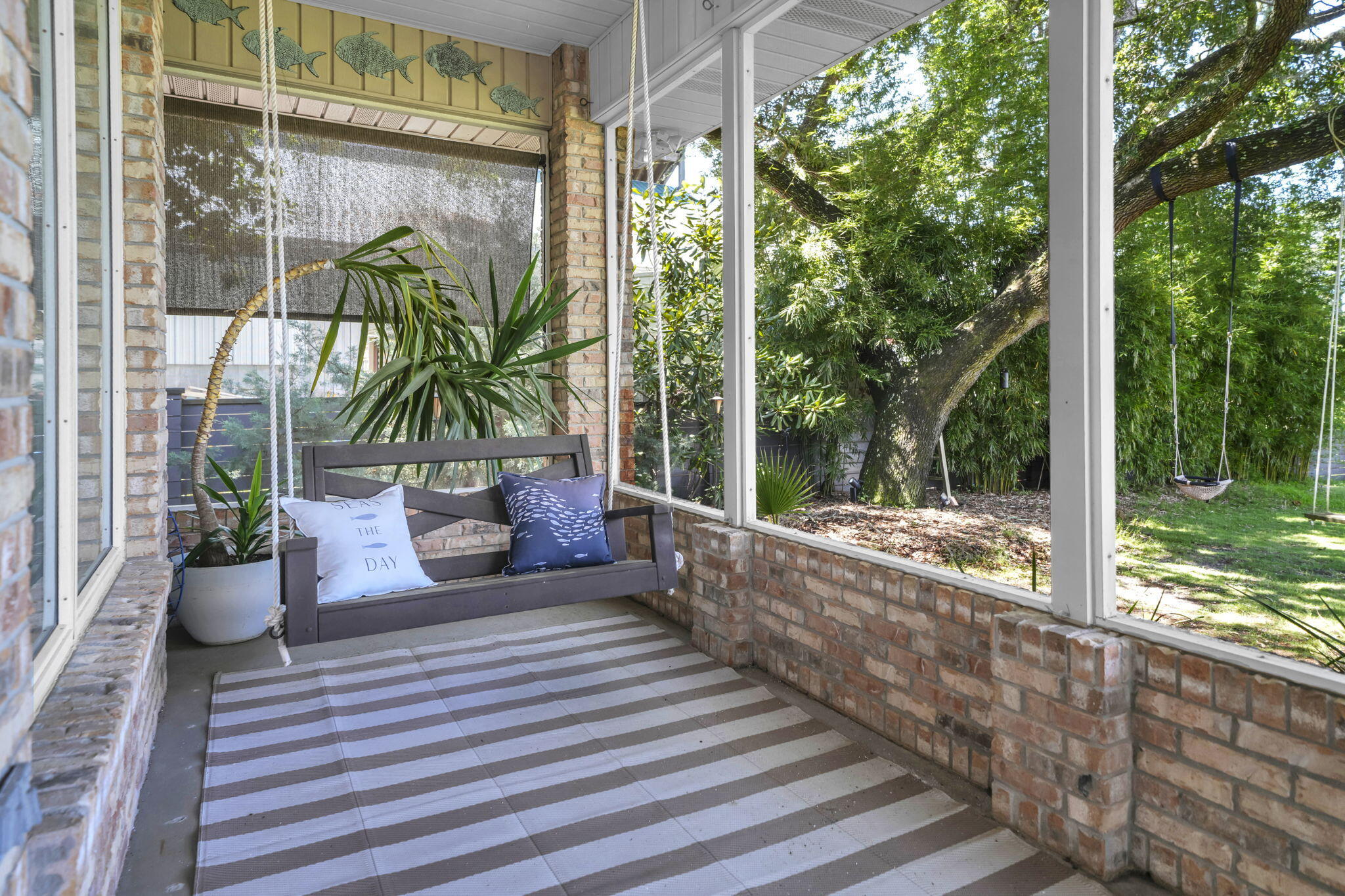 821 Cross Street