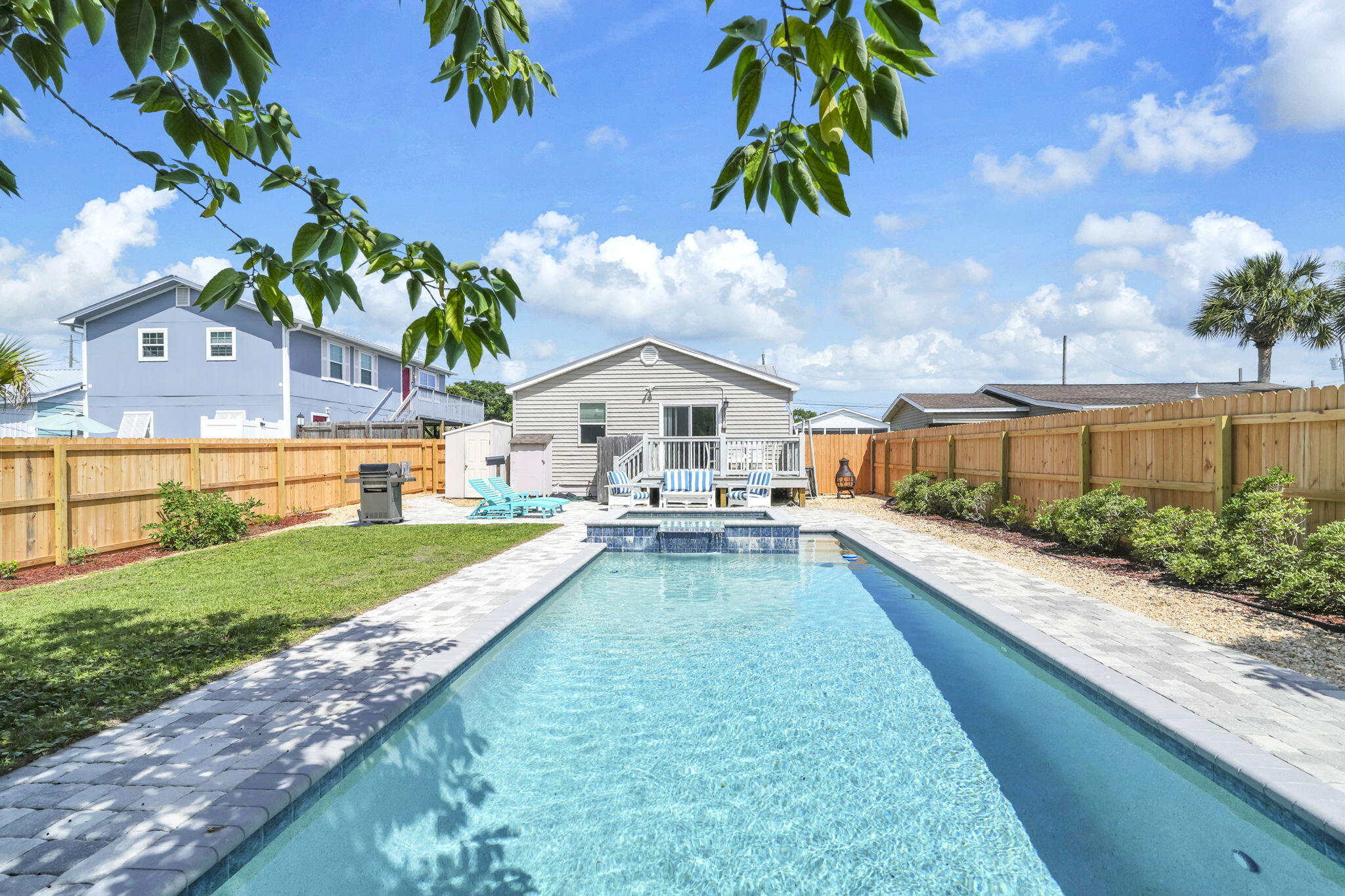 125 Malaga Place