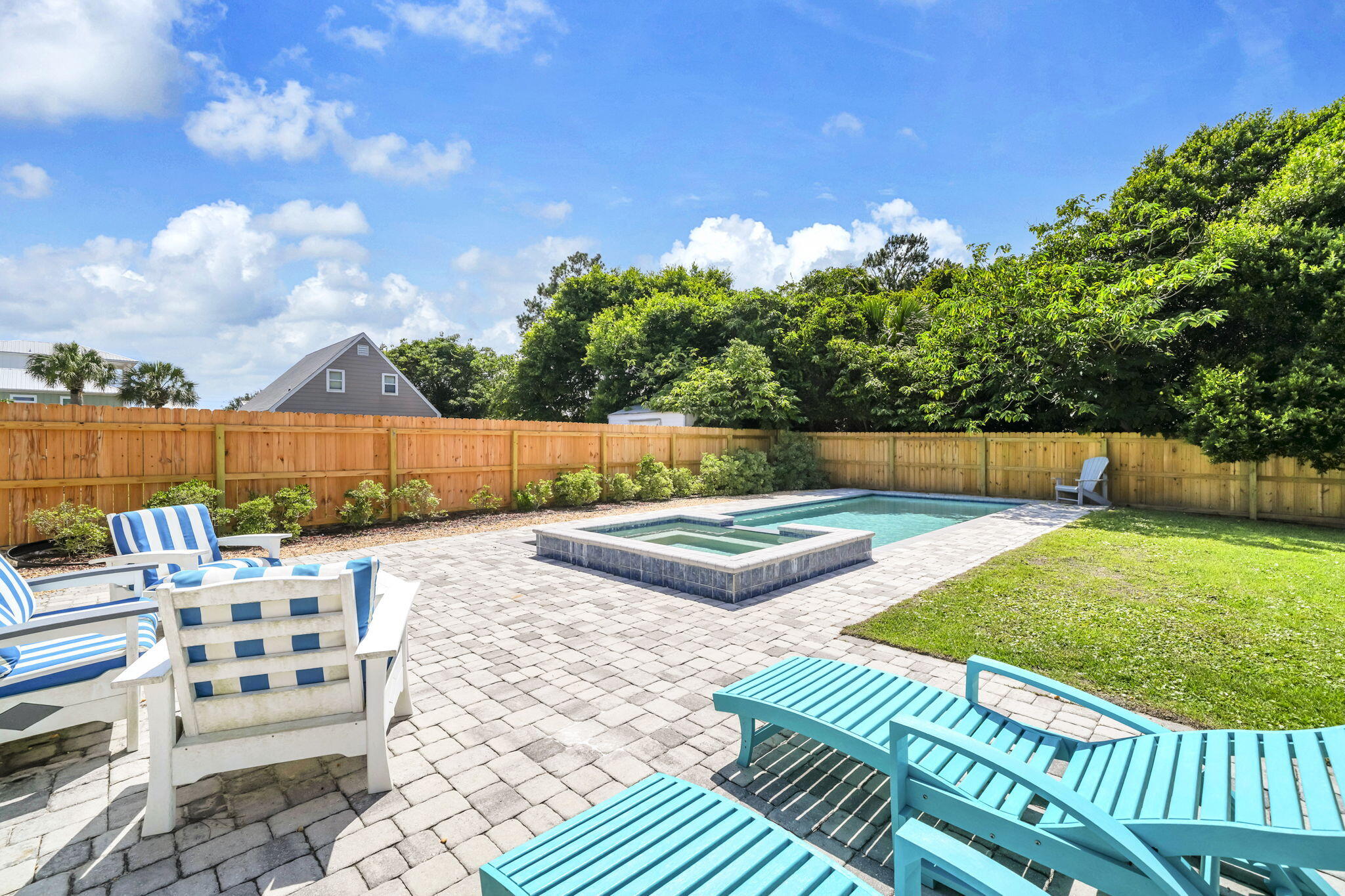 125 Malaga Place