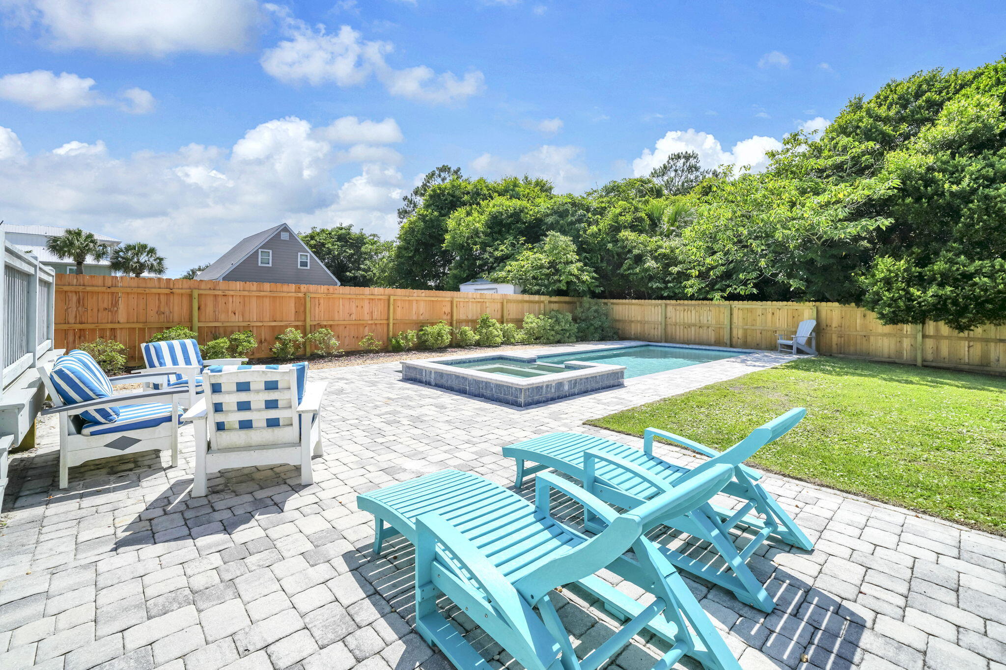 125 Malaga Place