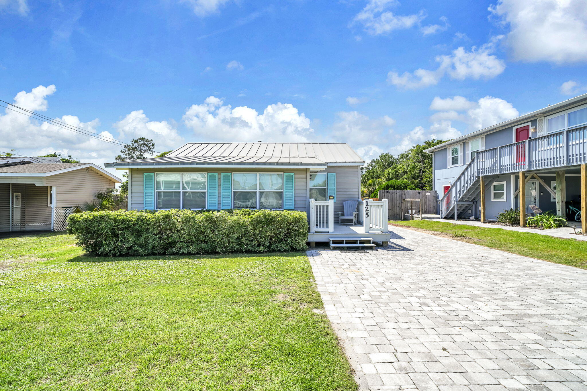 125 Malaga Place