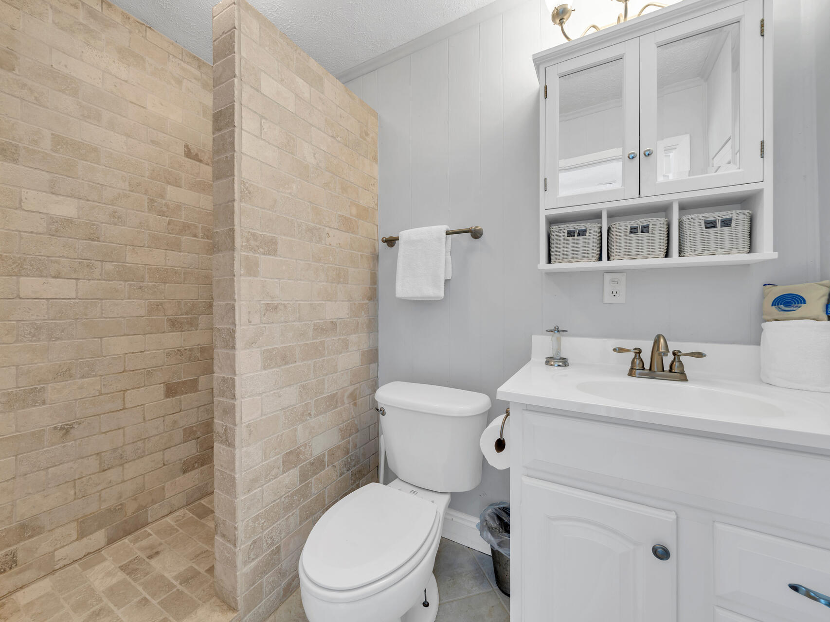125 Malaga Place