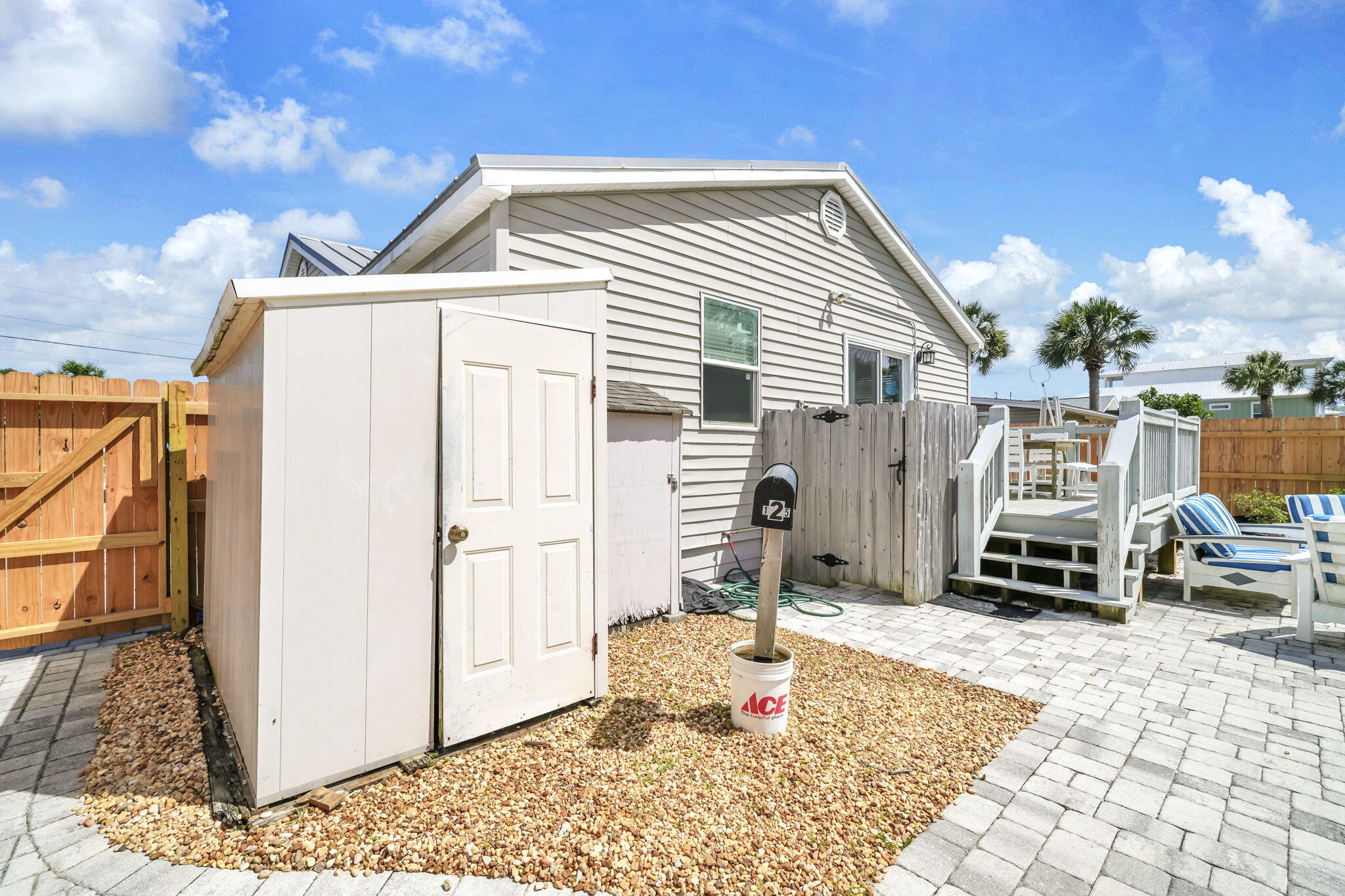 125 Malaga Place