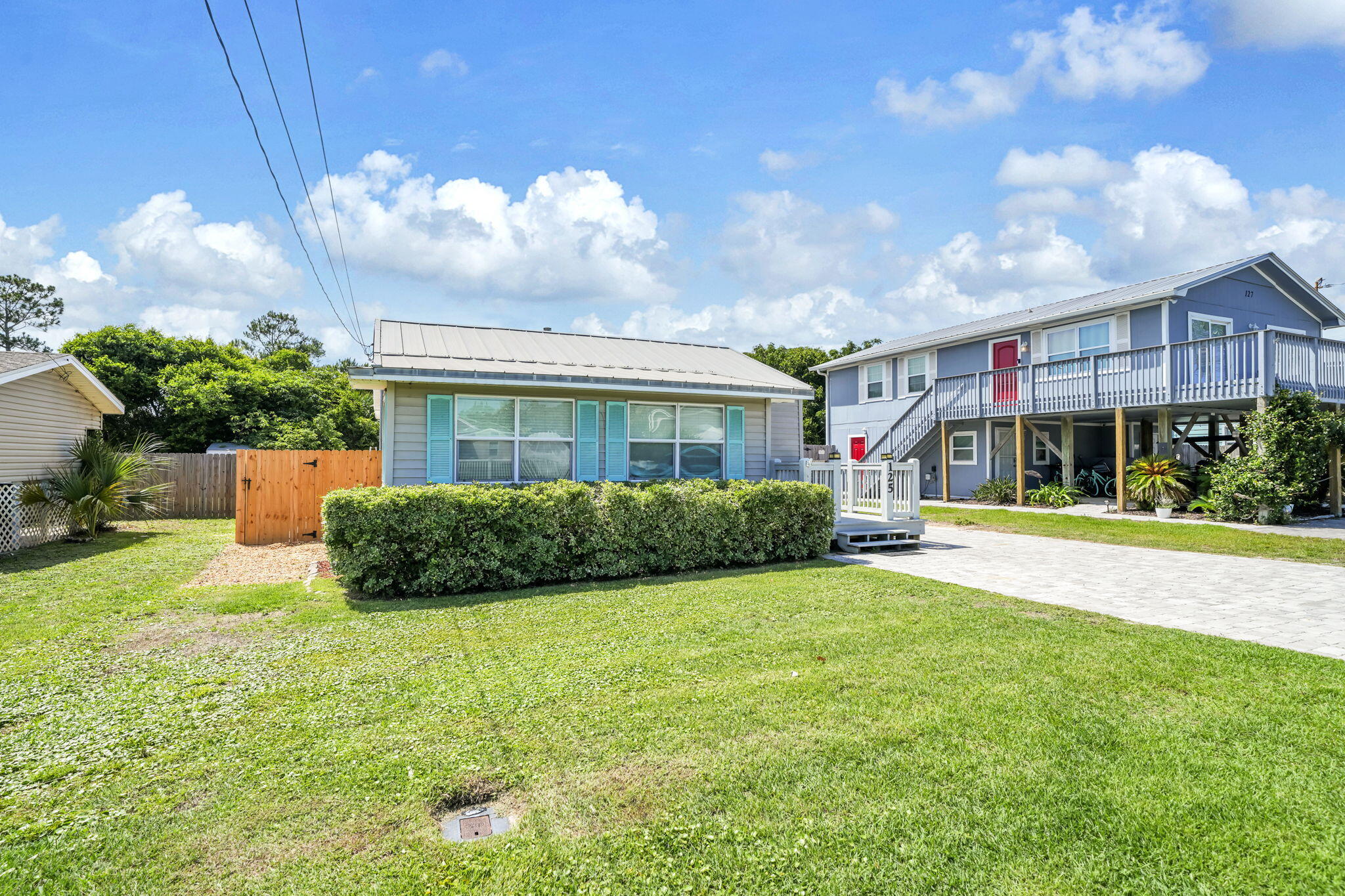 125 Malaga Place