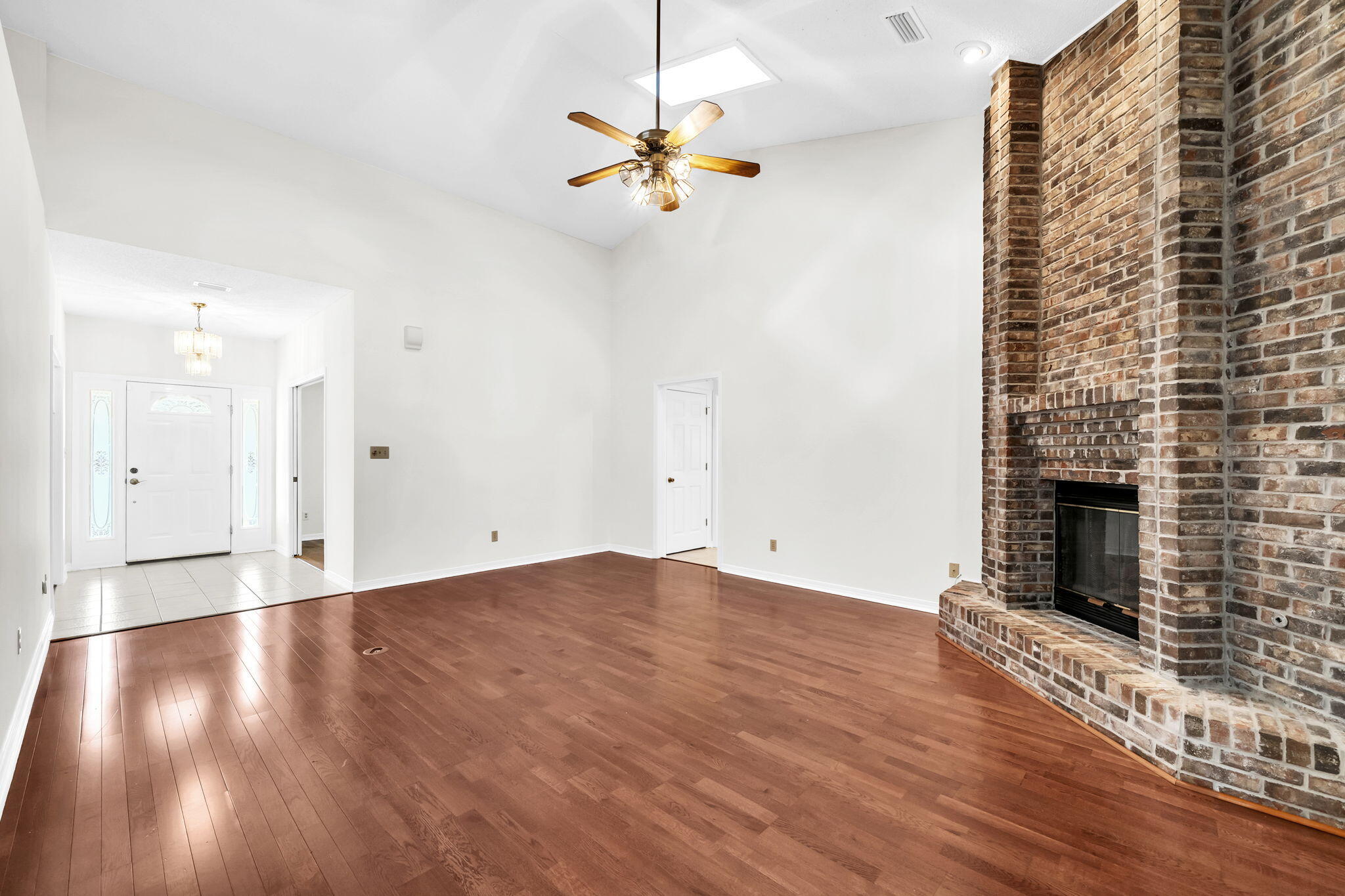 2319 Canal Drive