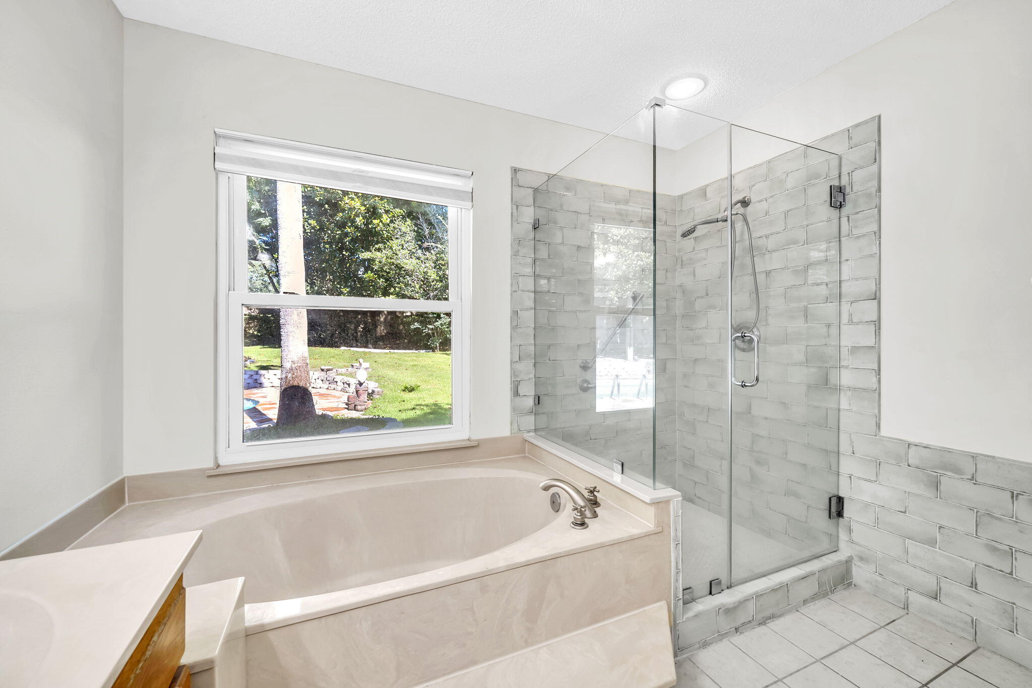 2319 Canal Drive