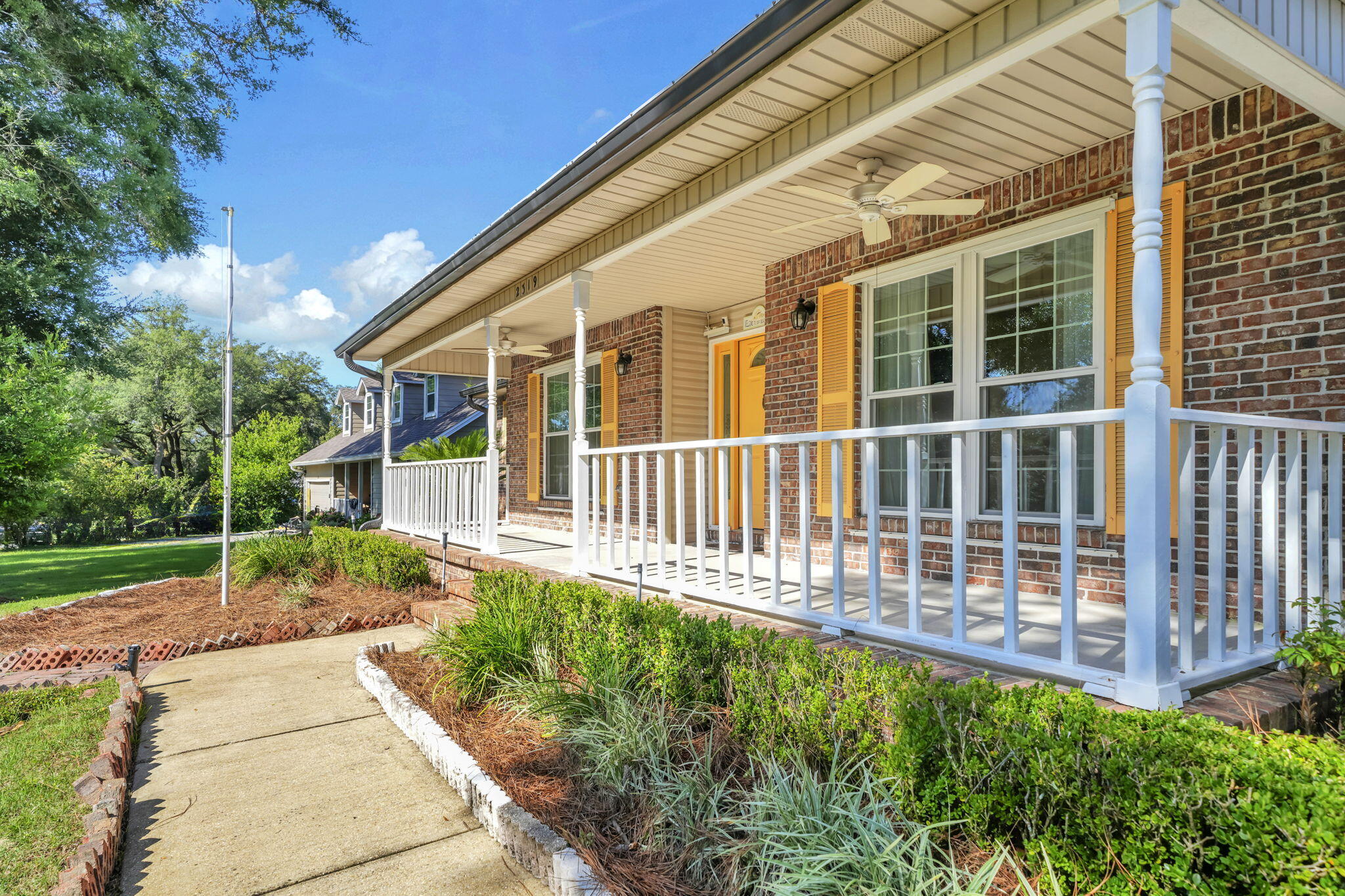 2319 Canal Drive
